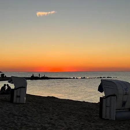 شقة Heimathafen Inkl Saisonstrandkorb Und Waschmaschine هايليغنهافن